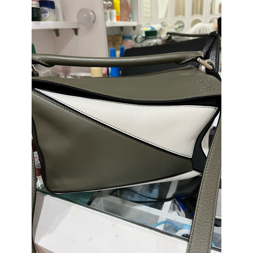 preloved Loewe puzzle khaki (2019)