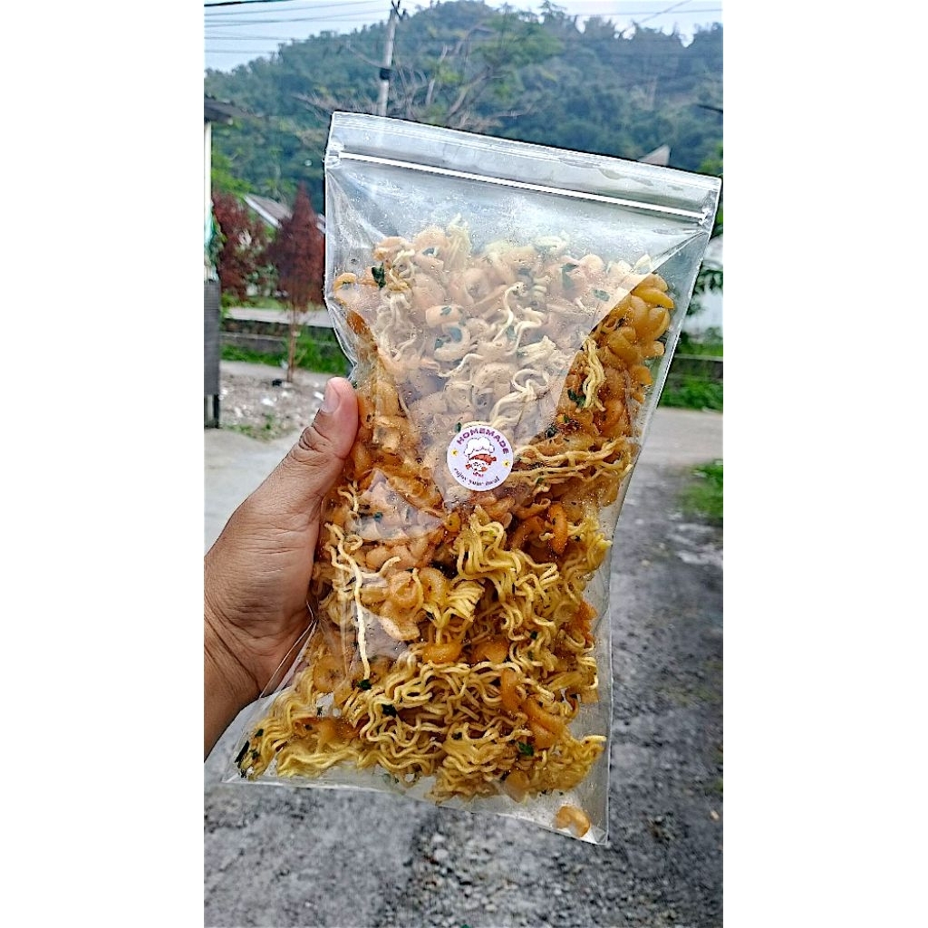 

Makaroni Mix Mie Original Gurih Halal Kriuk