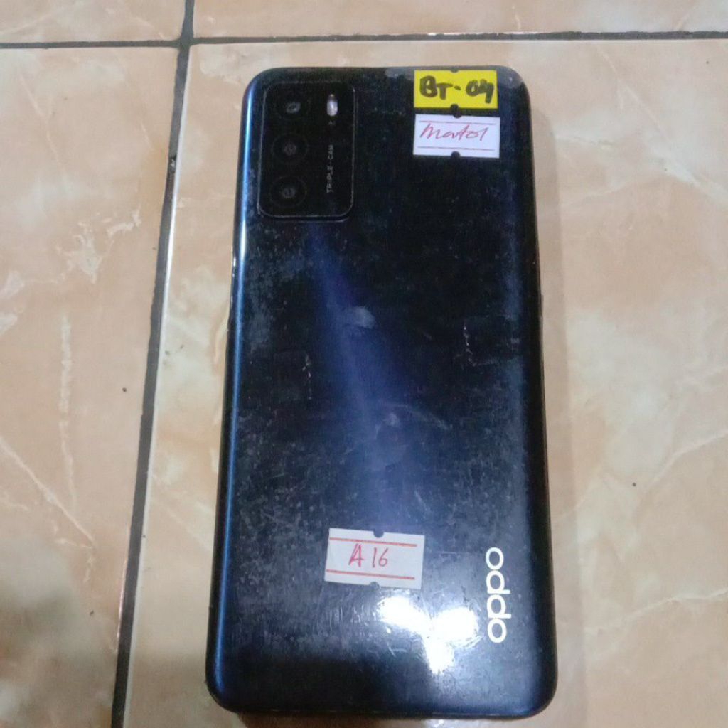 Oppo A16 Mati total