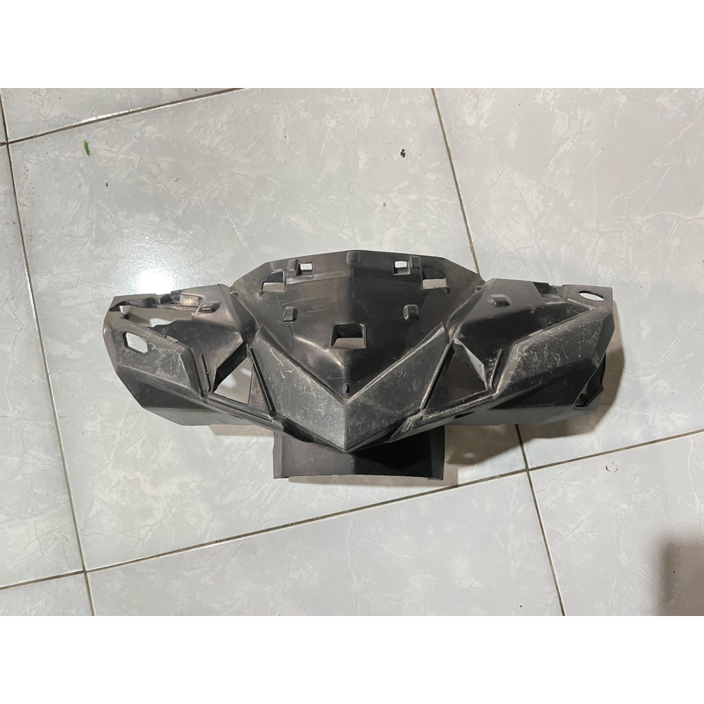 Batok Kepala Depan Vario 125 150 Led 2015-2017 ORI