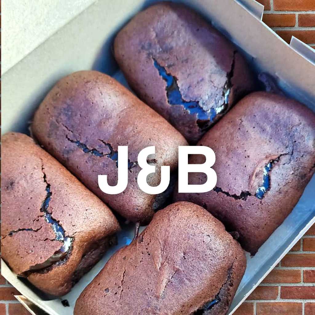 

Brownies Balok Lumer - ROTI JUMBO - Balok Coklat Lumer - Kue balok Lumer - 1 Box Isi 5 pcc -Brownies Coklat