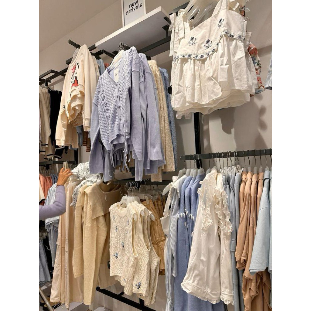 KOREAN THRIFT BLOUSE