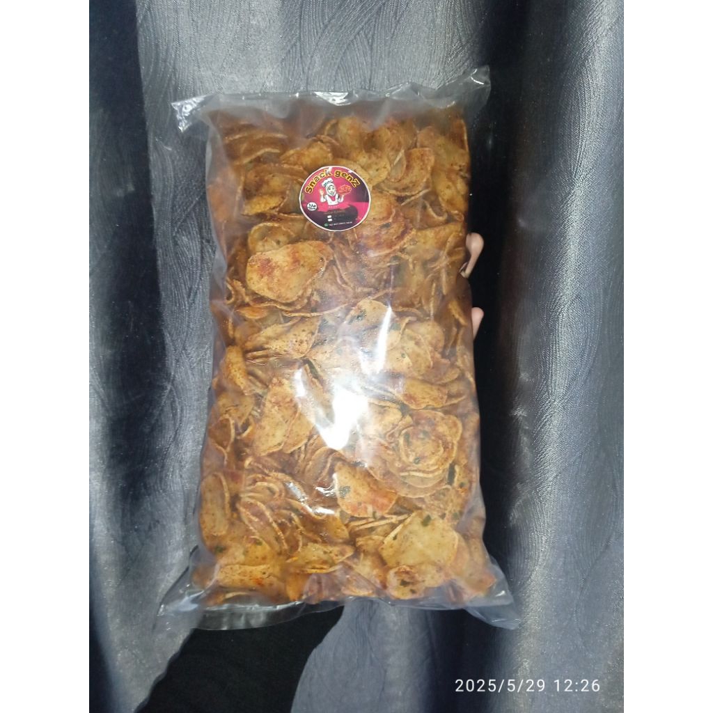 

Basreng BAKRI (bakso kriukk) kemasan 1000gr / 1kg pedas daun jeruk