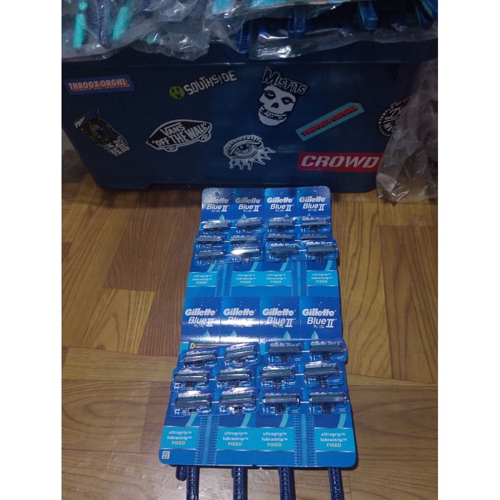 Gillette blue2
