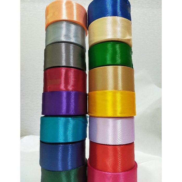 

Pita Satin Kain 1,5 inch 4 cm Polos 25 Yard Per Rol/Gulung