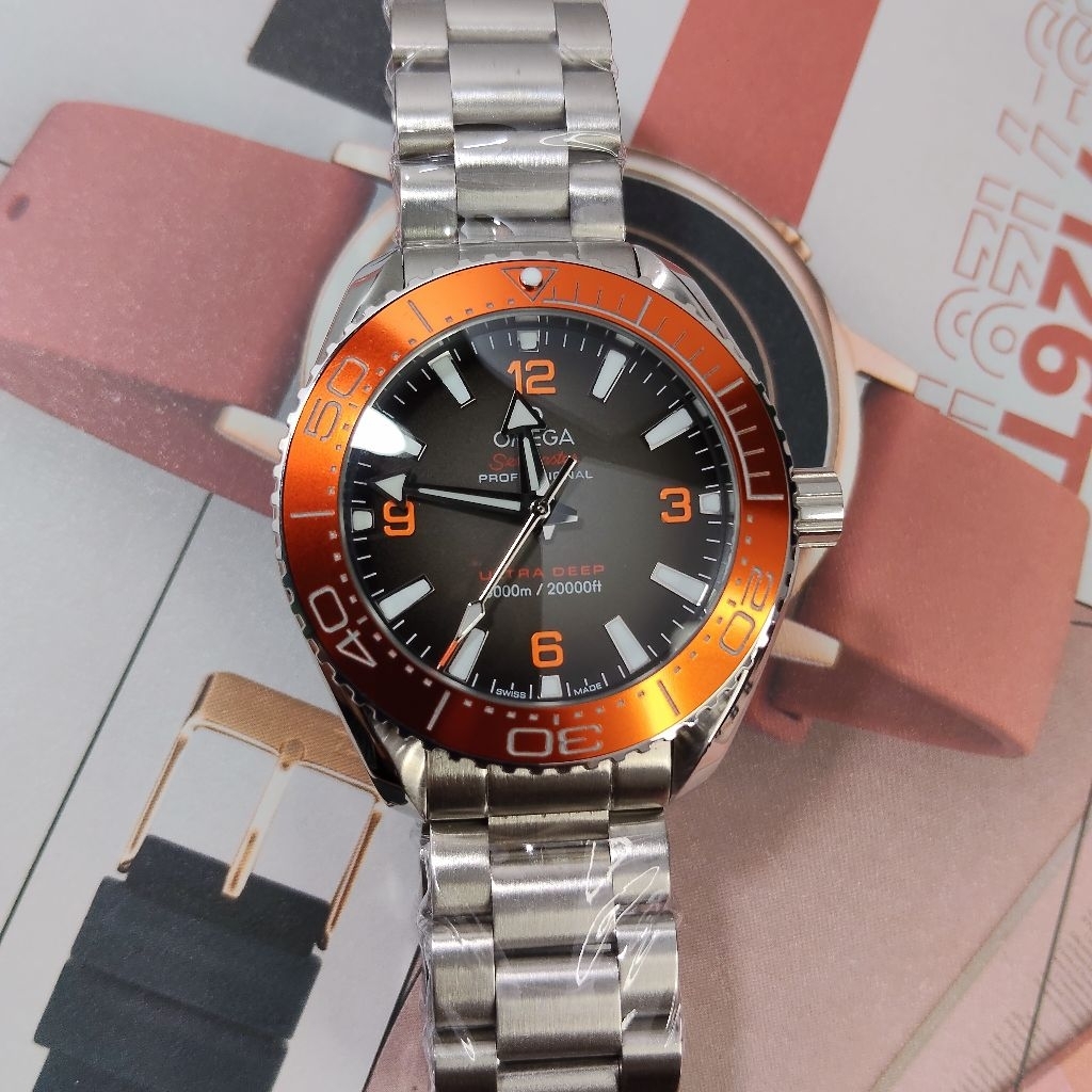 OmegaSeamaster* Ultra Deep Bezel Oren, Jam Tangan Pria Automatic Ori Jpn