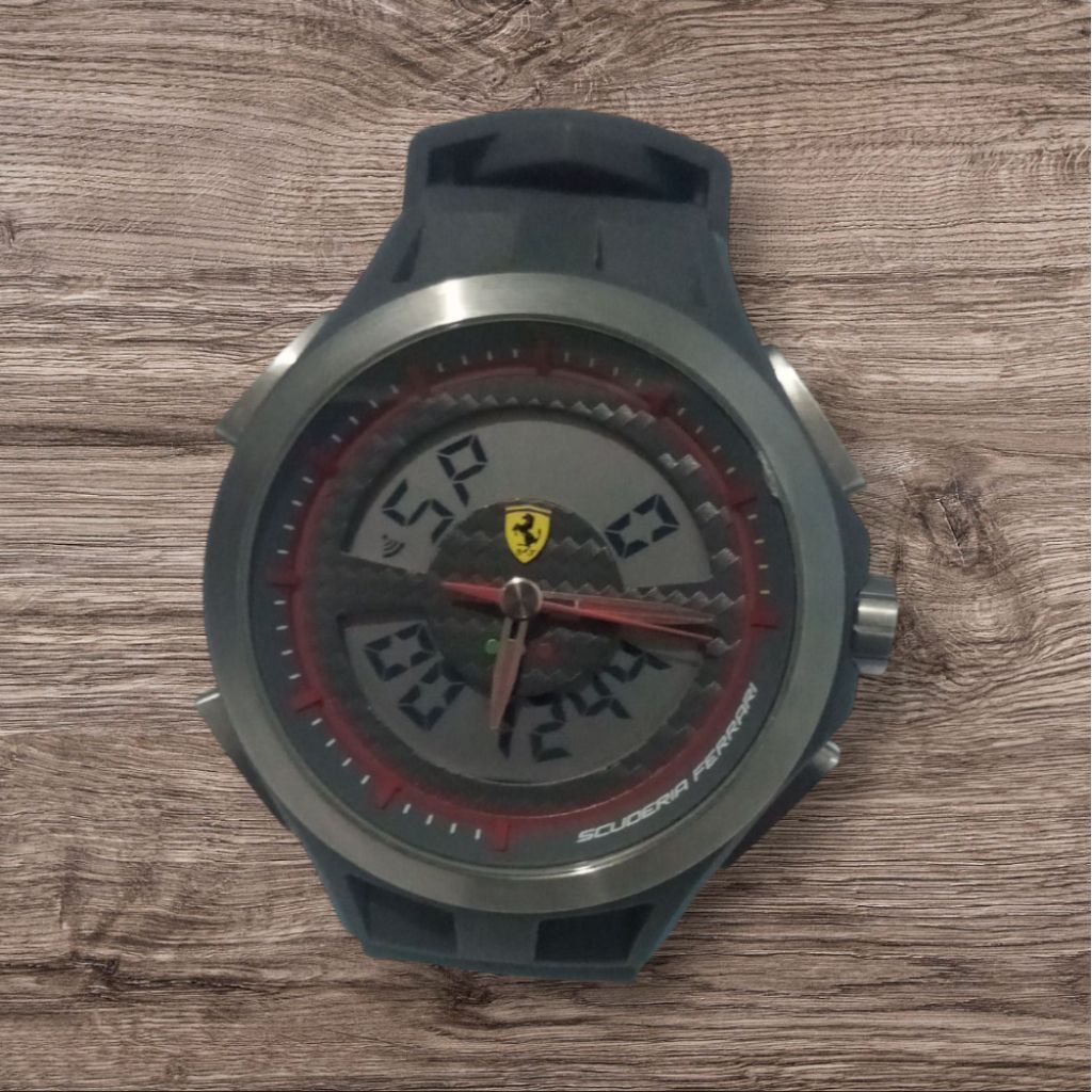 jam tangan pria ferrari