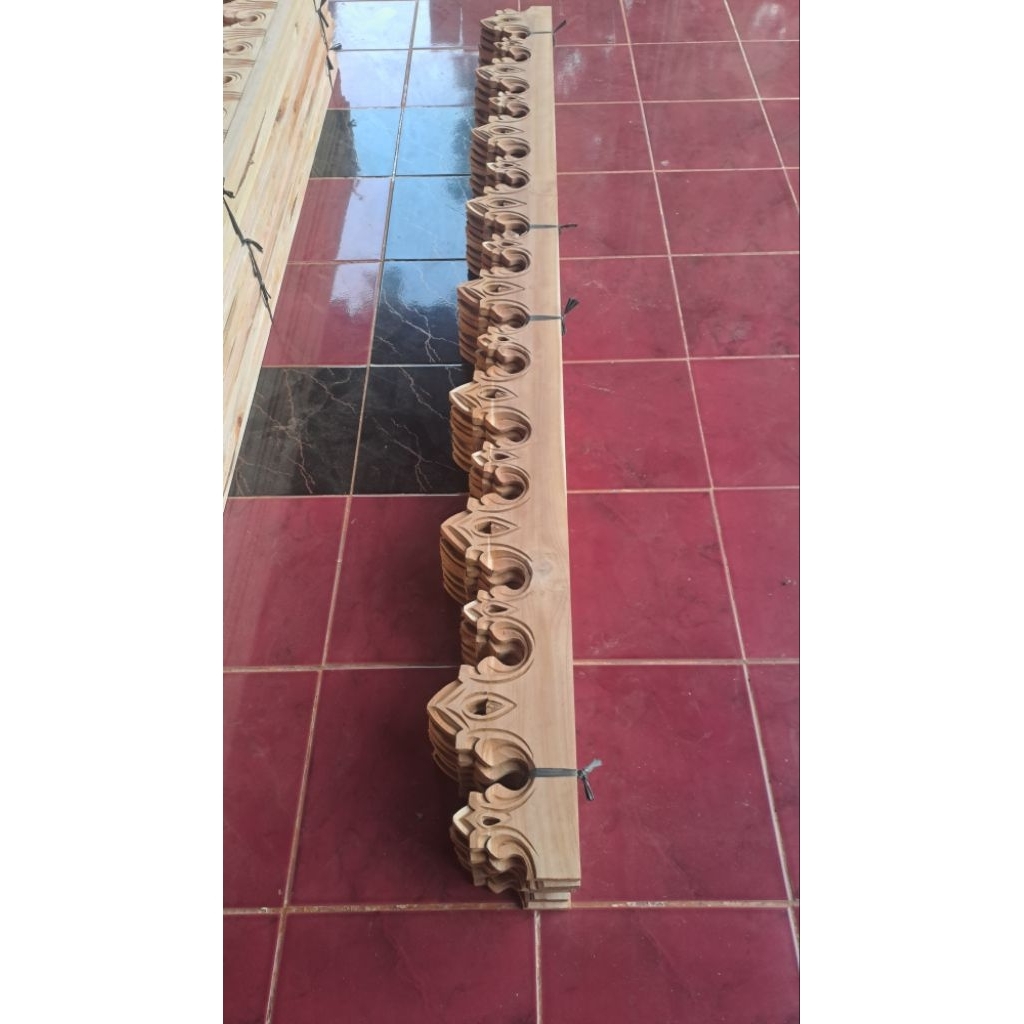 lisplang kayu jati motif ukiran