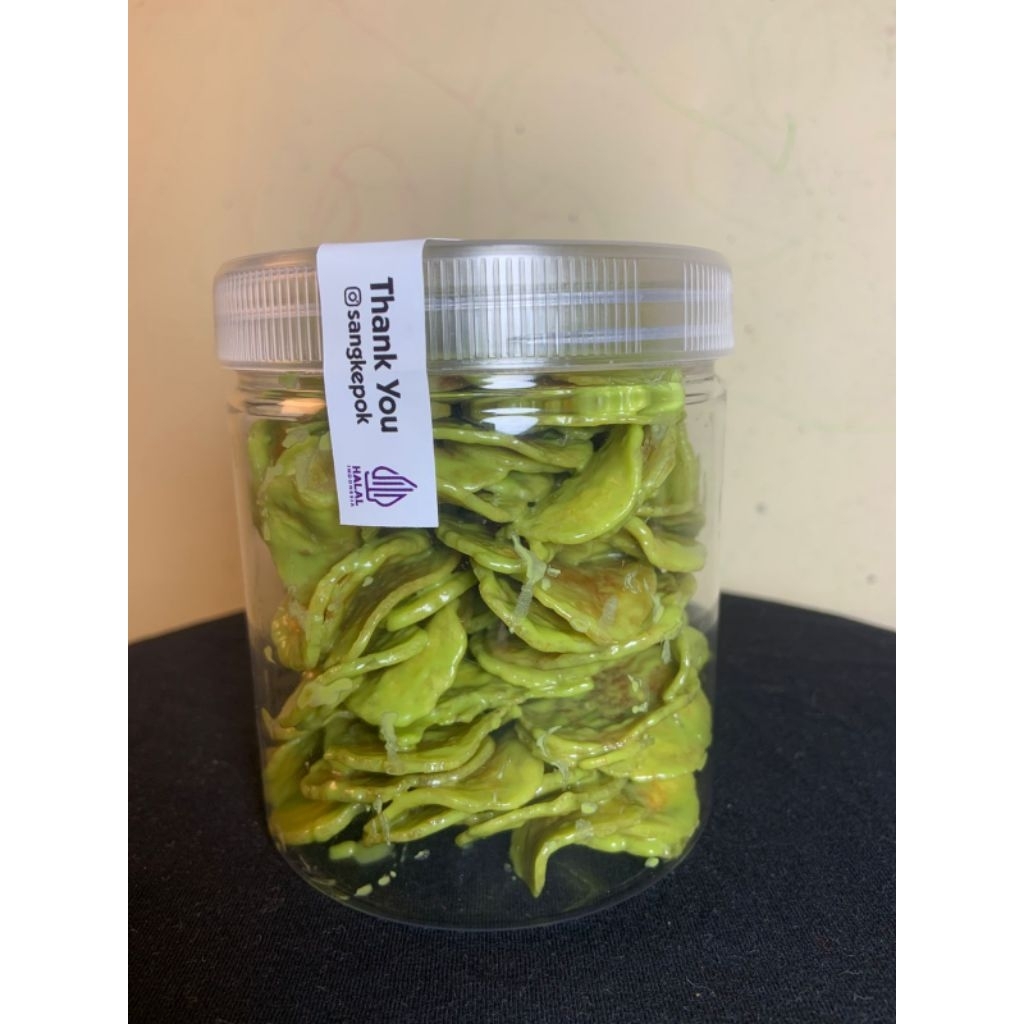 

keripik pisang rasa matcha