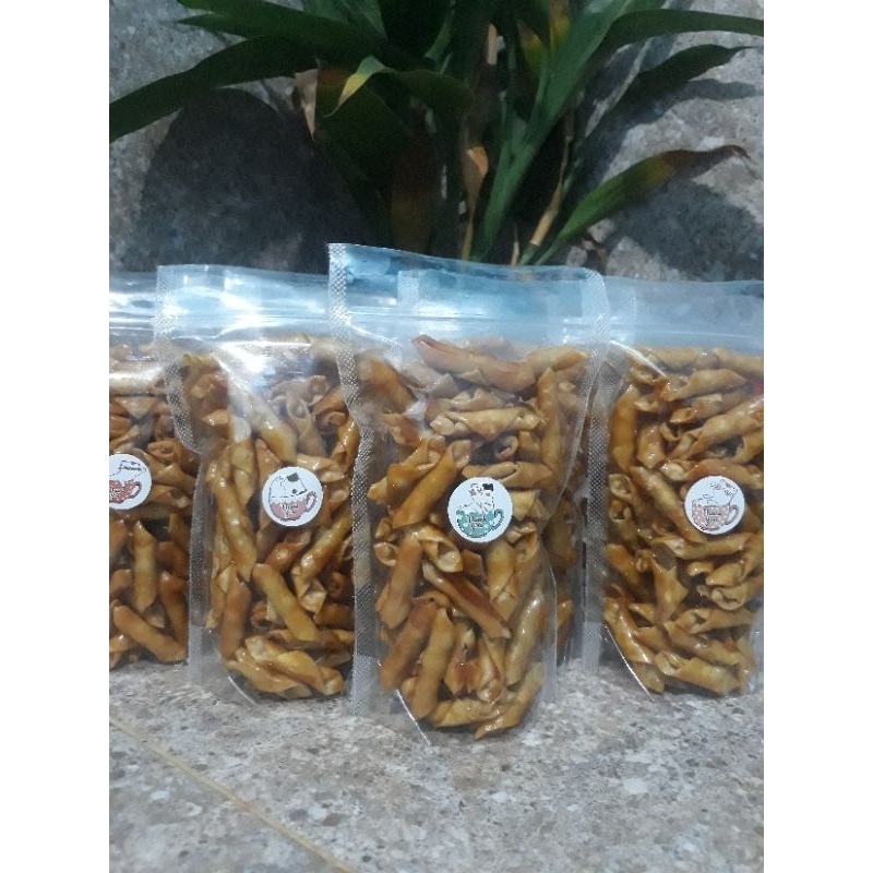 

kacang umpet manis renyah