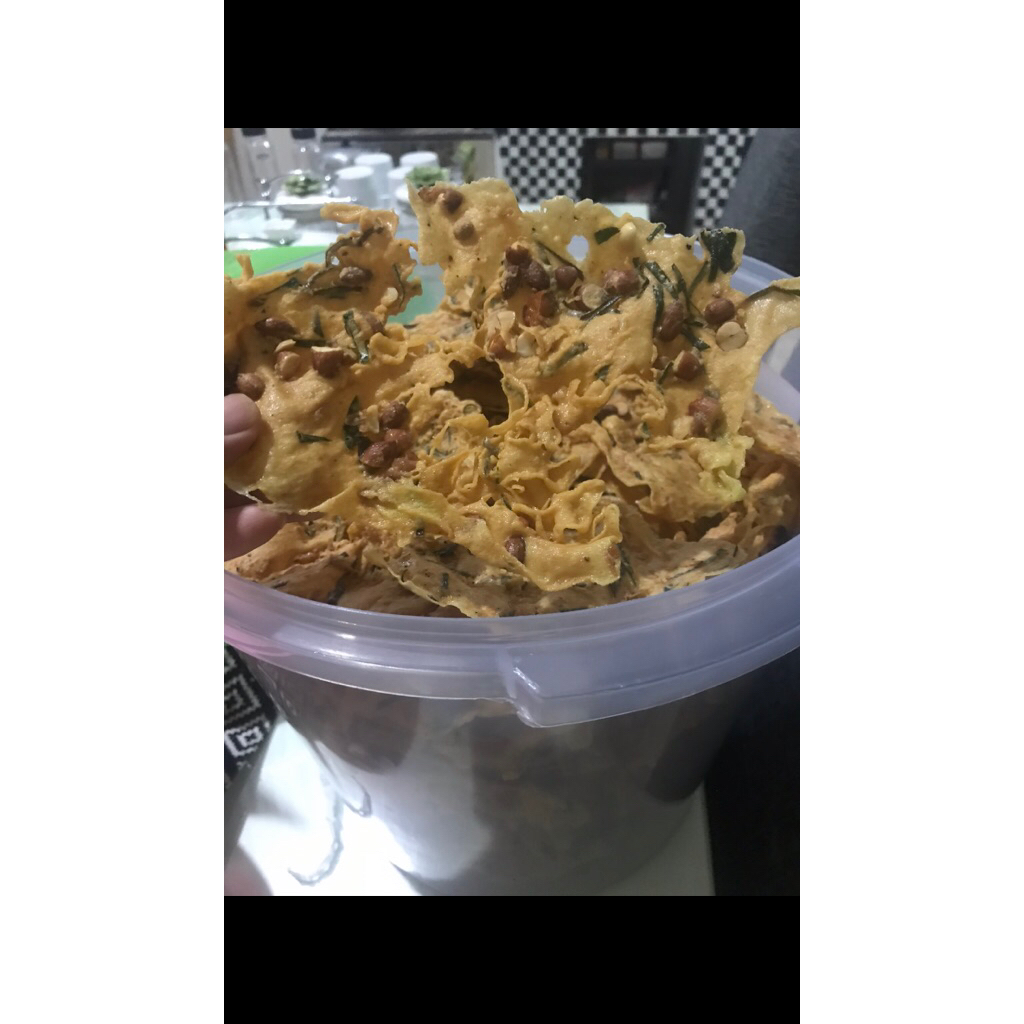 

REMPEYEK MAMI COOKING