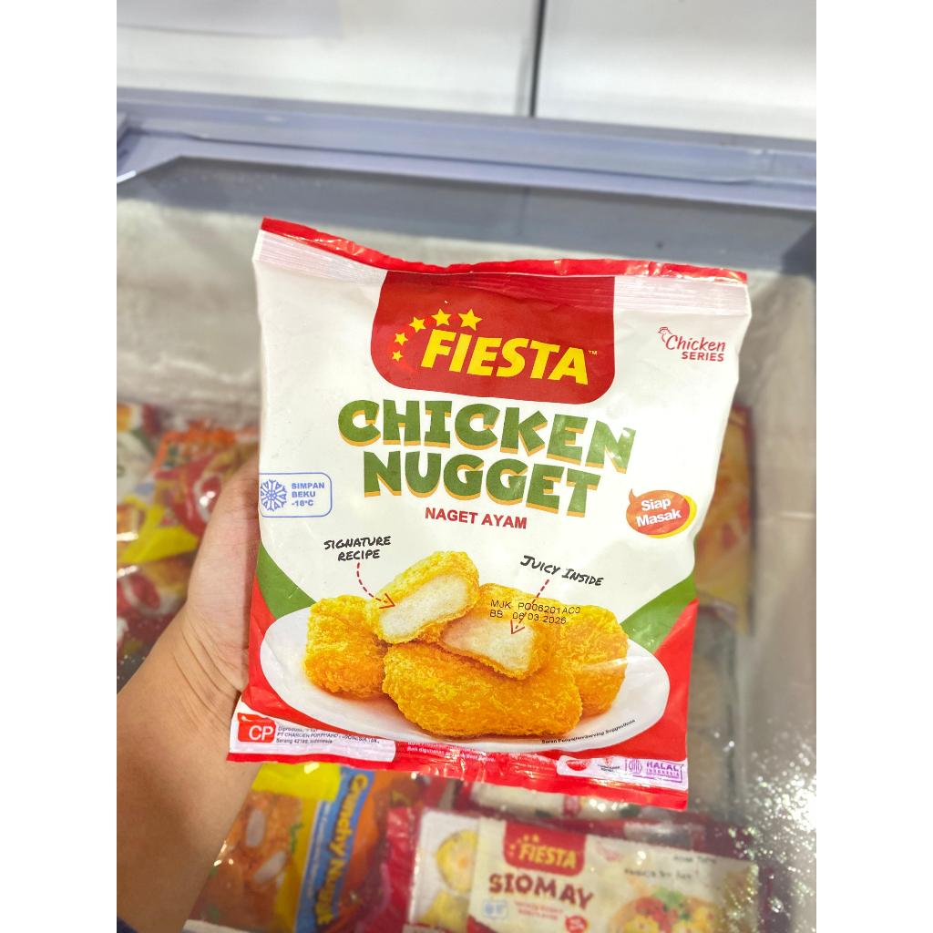 

FIESTA CHICKEN NUGGET 225gram / NAGET AYAM / AYU PUTRI FROZEN FOOD