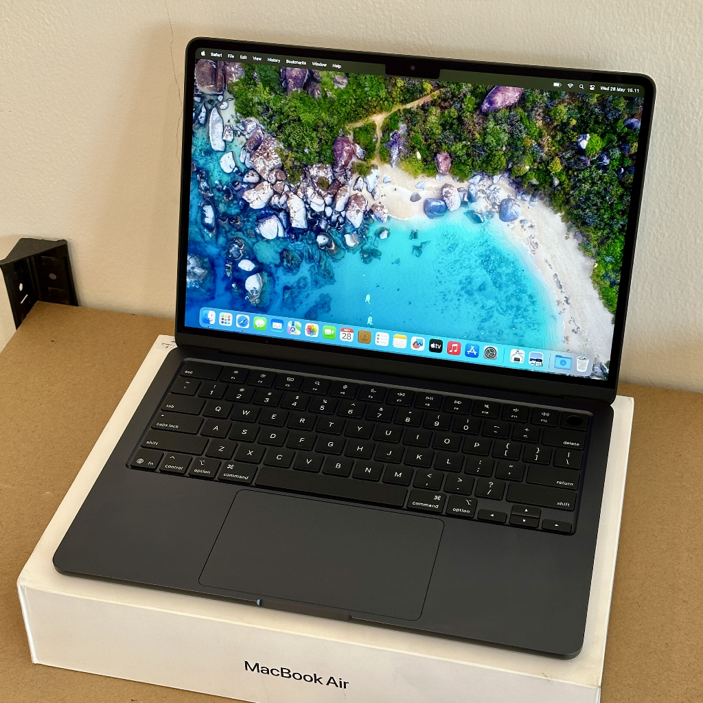 MacBook Air M4 2025 13 inch | RAM 16 GB | SSD 256 GB | SECOND