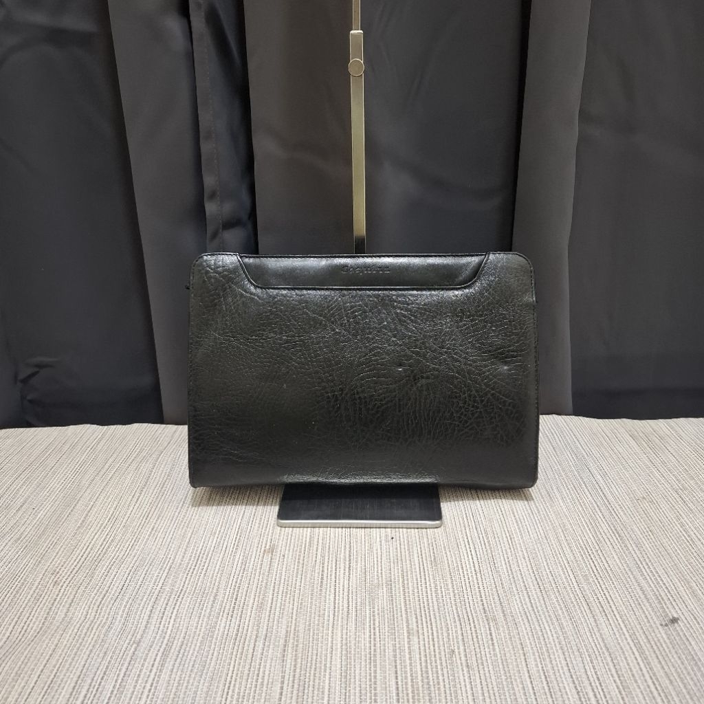 Esquire Collection Clutch Kulit Asli in Black