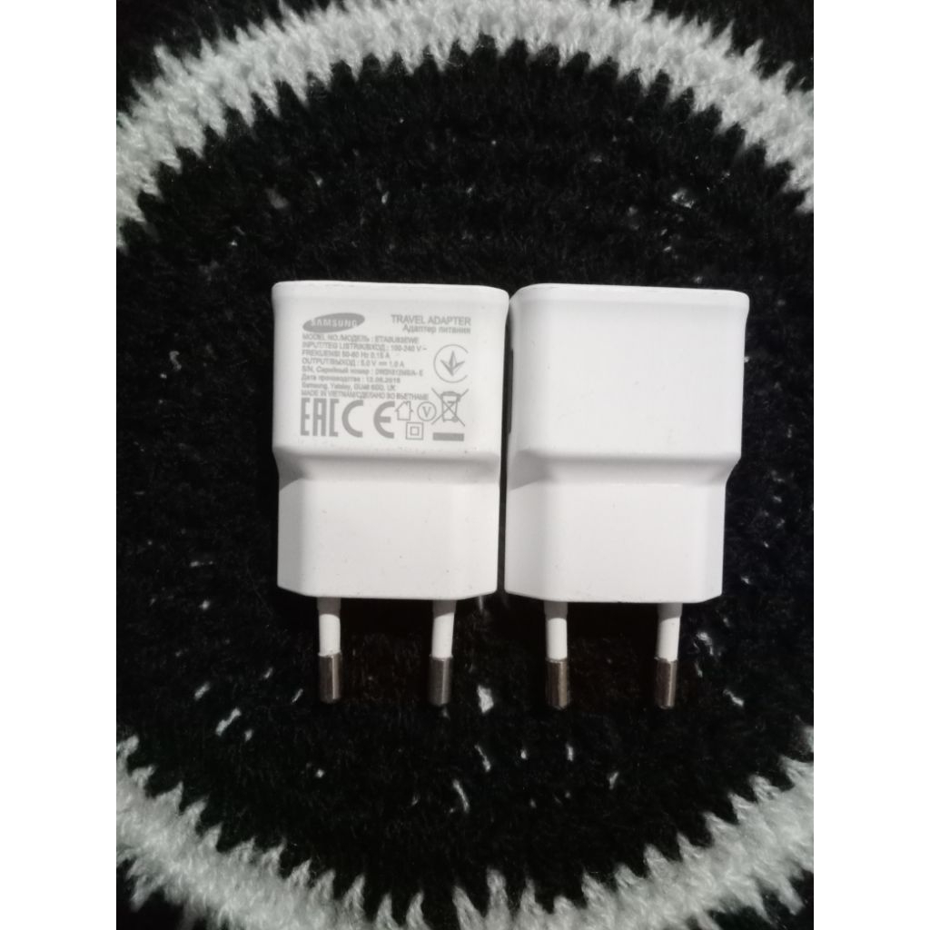 Charger Samsung 1A second Ori bawaan HP