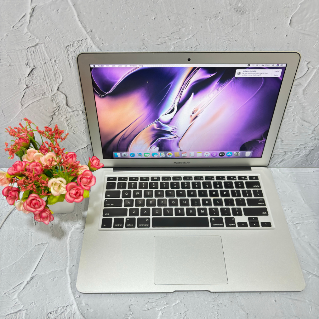 MacBook Air 13 inch Early 2014 Core i5 1.4GHz Ram 4 GB Ssd 128 Second