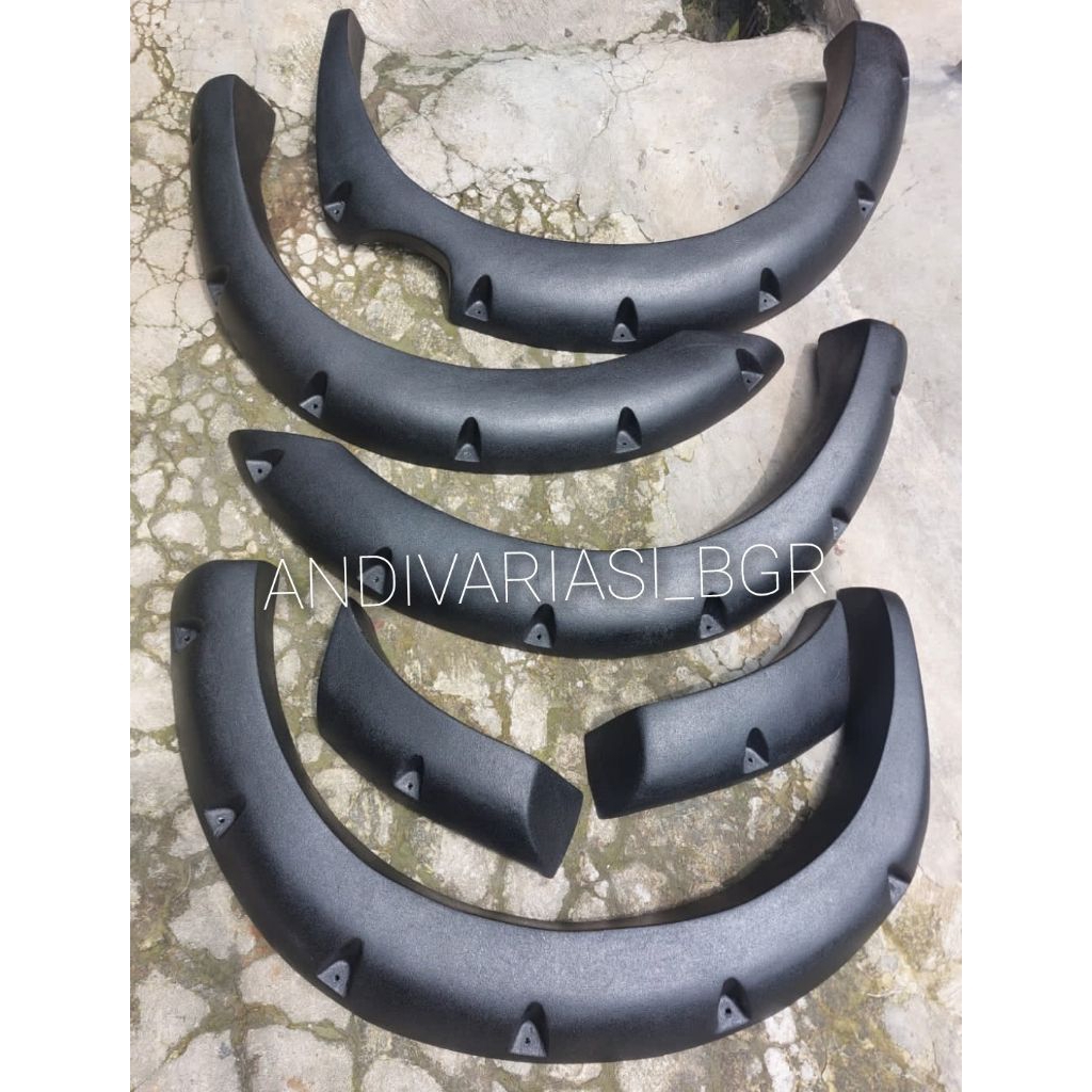 Over fender Ford Ranger lama 1998 - 2011 model baut