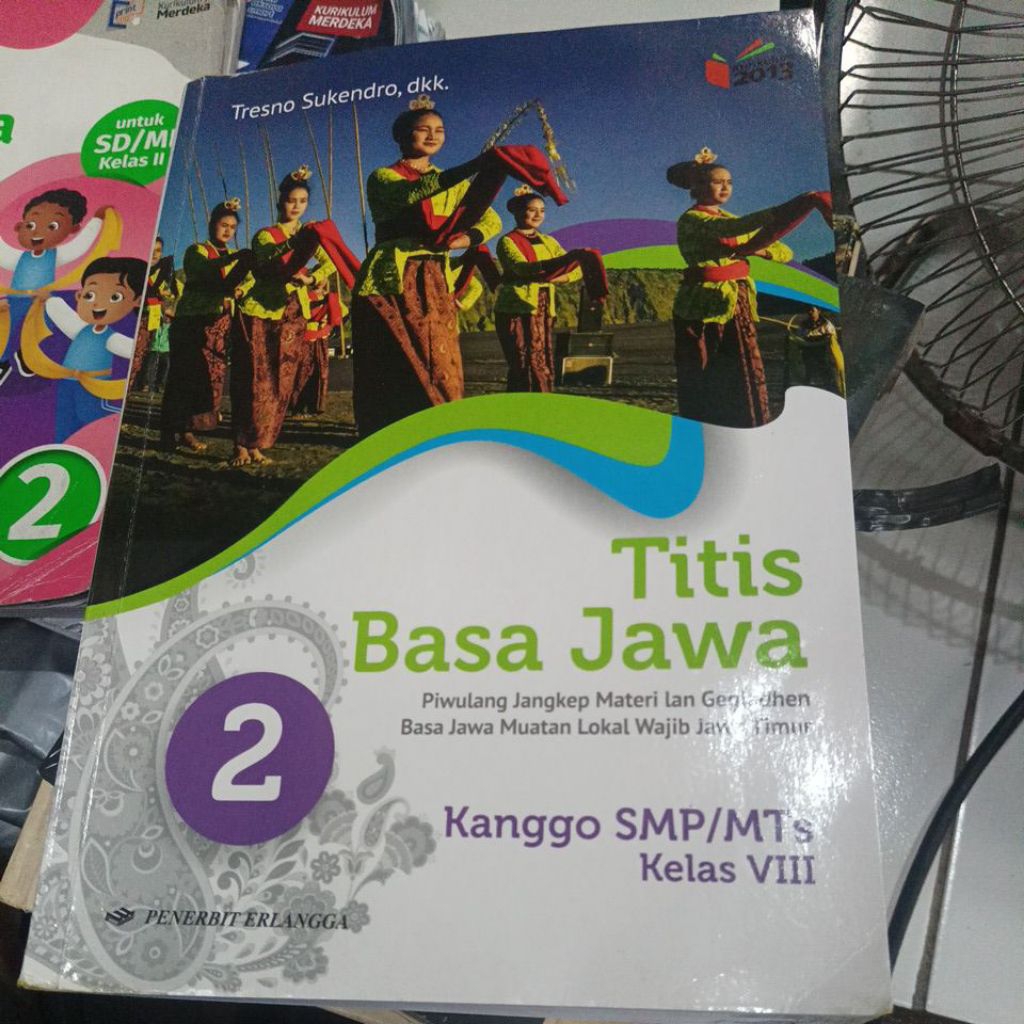 buku titis basa Jawa Erlangga SMP kelas 2 bekas original