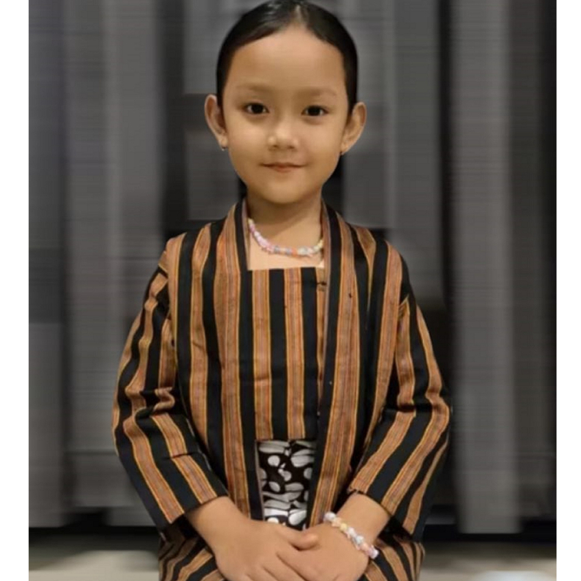 Baju kebaya lurik anak perempuan/Kebaya lurik anak adat jawa/Baju jawa anak perempuan