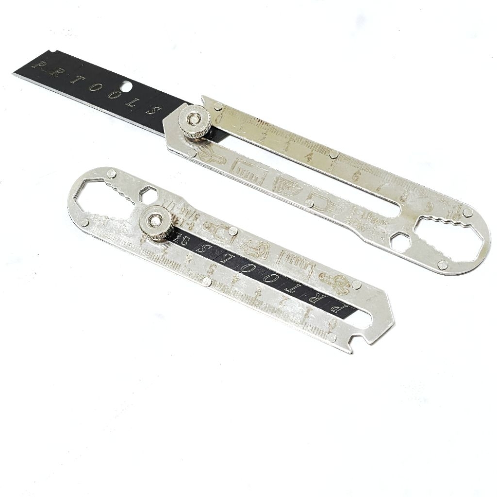 

Pisau Cutter Stainless Besar 9in1