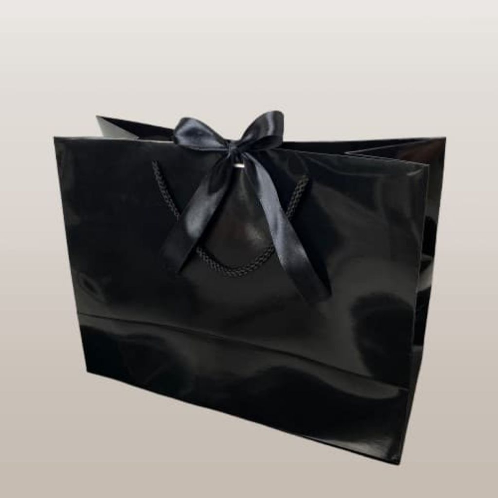 

paperbag Hitam 35 tas kado, soufenir, dan kondangan