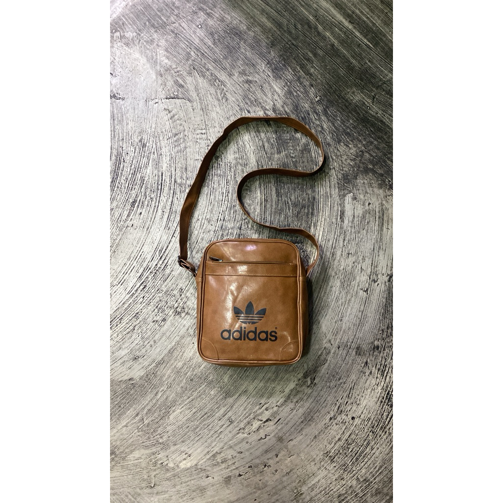 vintage adidas sling bag