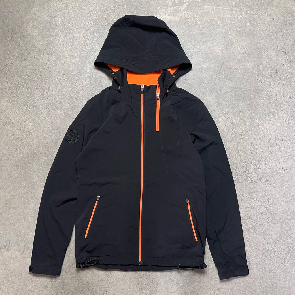 Jaket Outdoor Wanita Bcuz Size S