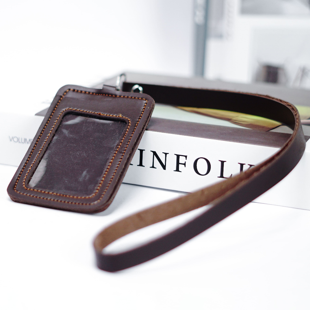 

Holder ID card Name tag Holder ID card kulit Holder ID card 3 slot kartu