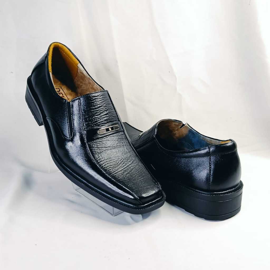 TERBARU Devano Sepatu Devano MD01 Pantofel Kulit Asli Pria Sepatu Pria Kulit Asli