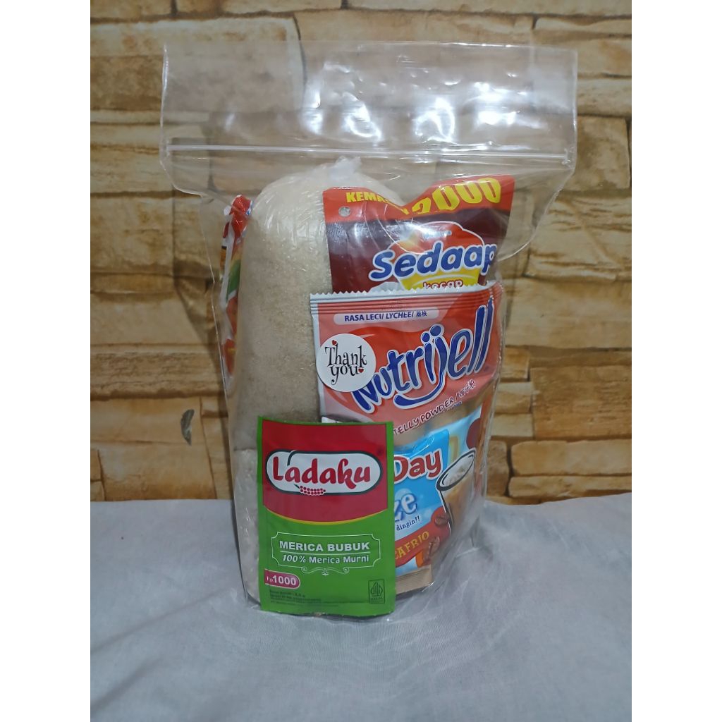 

Paket Sembako Hemat / Murah untuk Hadiah atau Jum'at Berkah isi Paket di Deskripsi