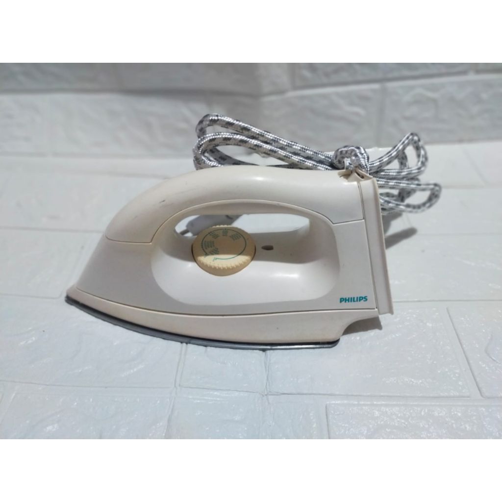 SETRIKA PHILIPS HI 114 second