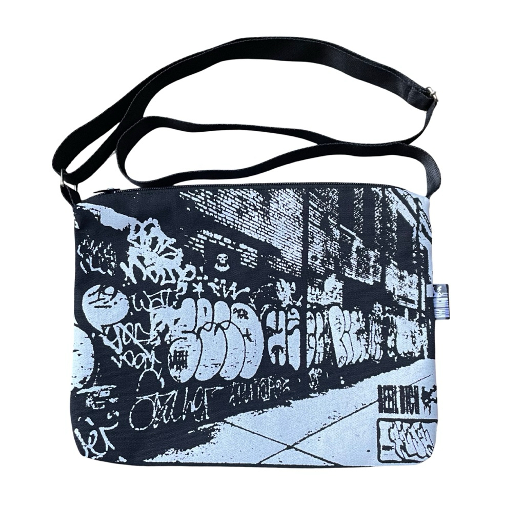 Tas Sling Bag Graffiti Art | BEEILDICH