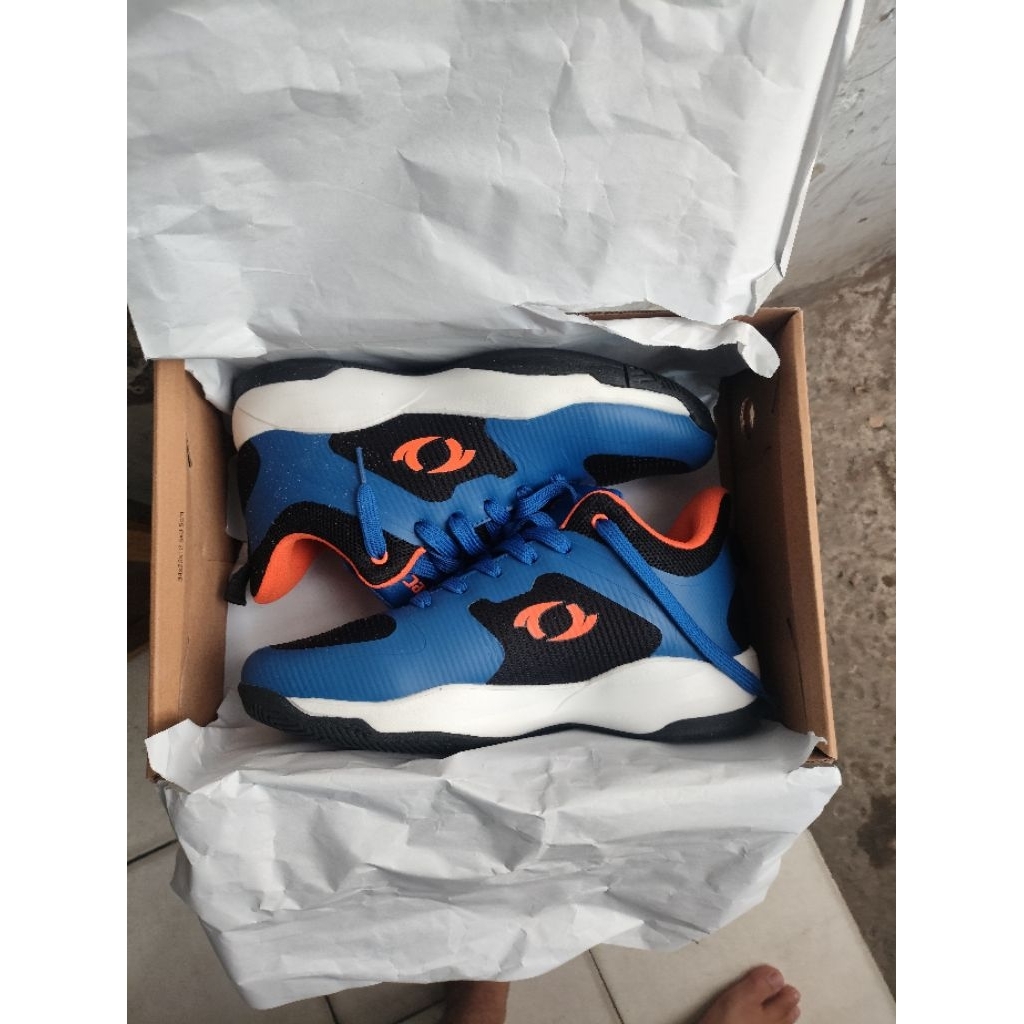 sepatu basket astec orginal