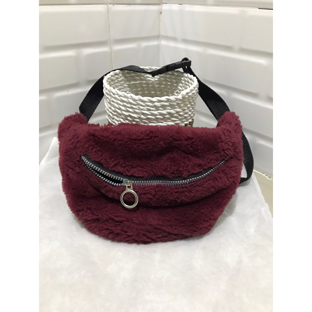 preloved waistbag cewek