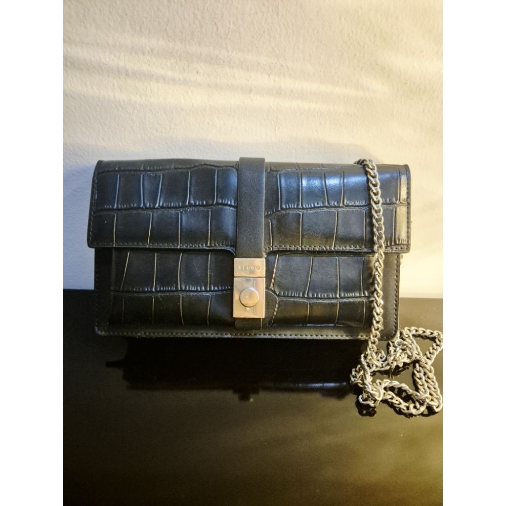 PRELOVED PEDRO LEATHER CROC- effect wallet bag ori store