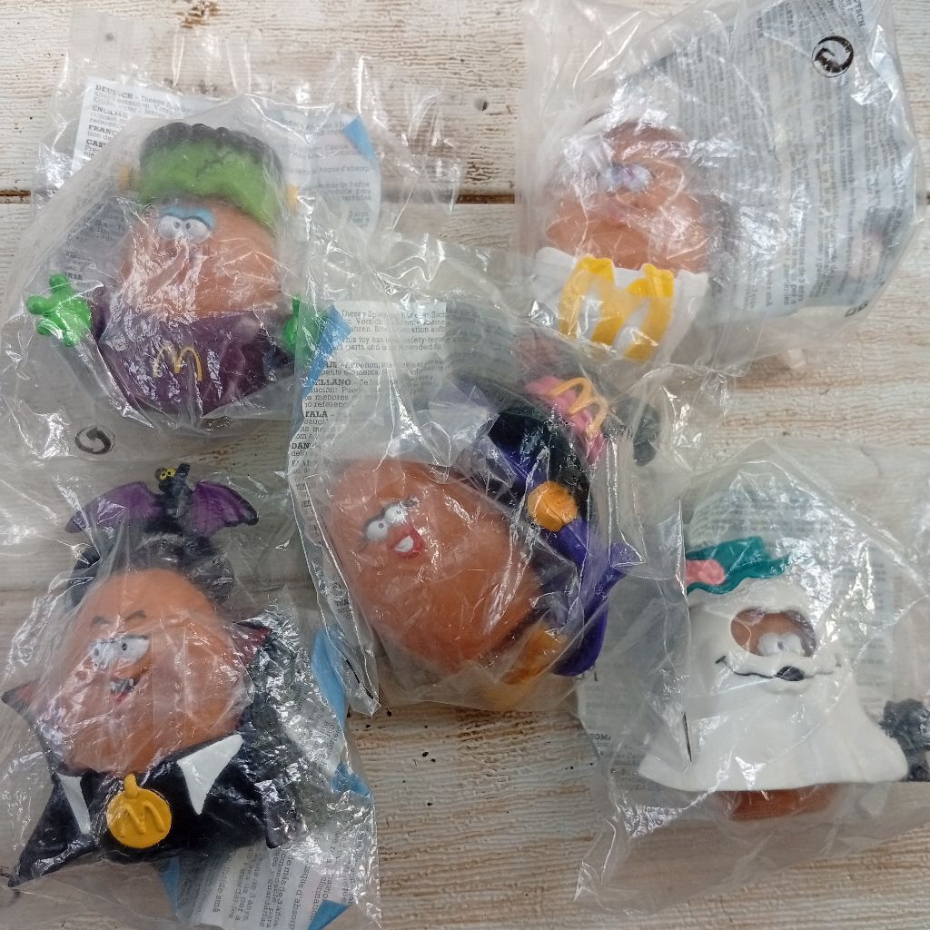 happy meal toys halloween mc nuggets buddies usa full set new