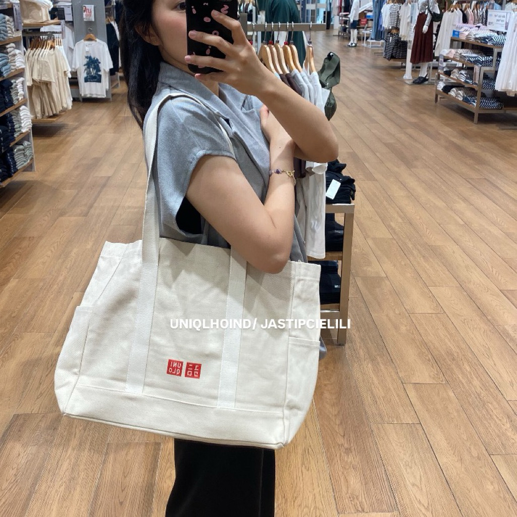 UNIQLO ANNIVERSARY TOTE BAG CANVAS BAG ECO BAG TAS UNIQLO