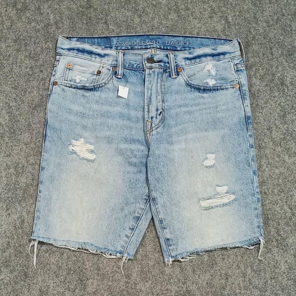 celana pendek jeans pria AMERICAN EAGLE size 30 second