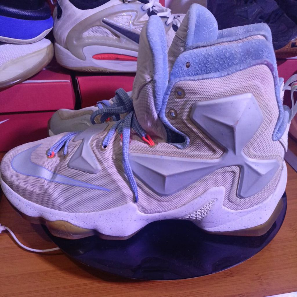 "Sale" sepatu basket Lebron 13 fire and ice size 43 insole 27,5 cm