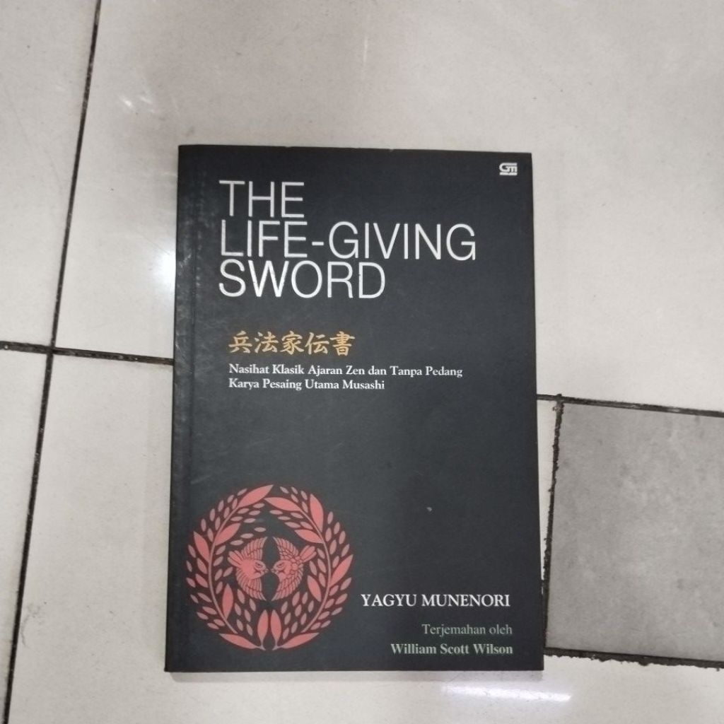 BUKU ORIGINAL THE LIFE GIVING SWORD