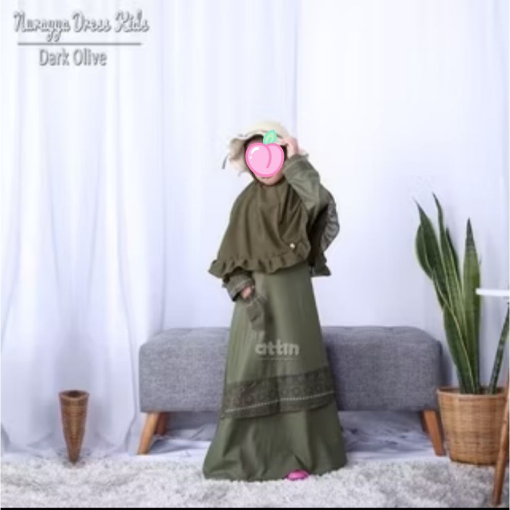 Preloved Nurraya Gamis & Jilbab Anak by Attin