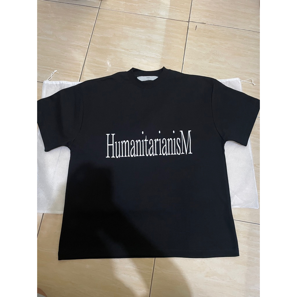 T-Shirt Hotel Hunamintarianism Black