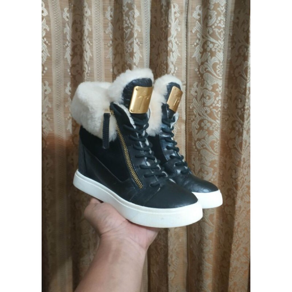 Sepatu Giuseppe Zanoti Wedges - Size 35 - Bekas Second Preloved Original