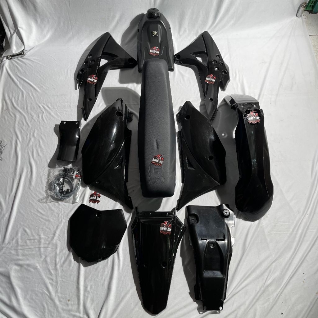 BODYSET GORDON FULL BODY SET KLX 150 GORDON PUTIH FULL TANGKI HITAM