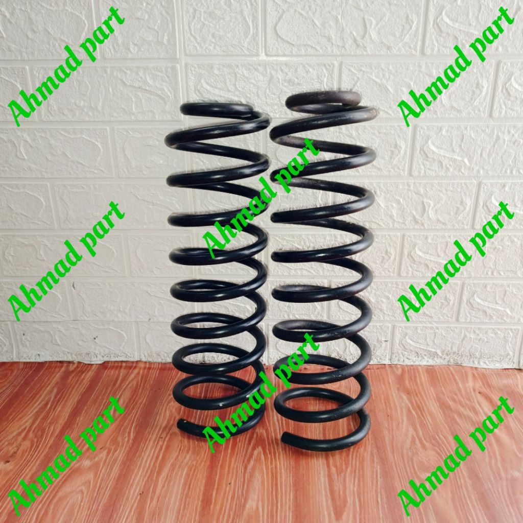 per keong jeep cherokee belakang