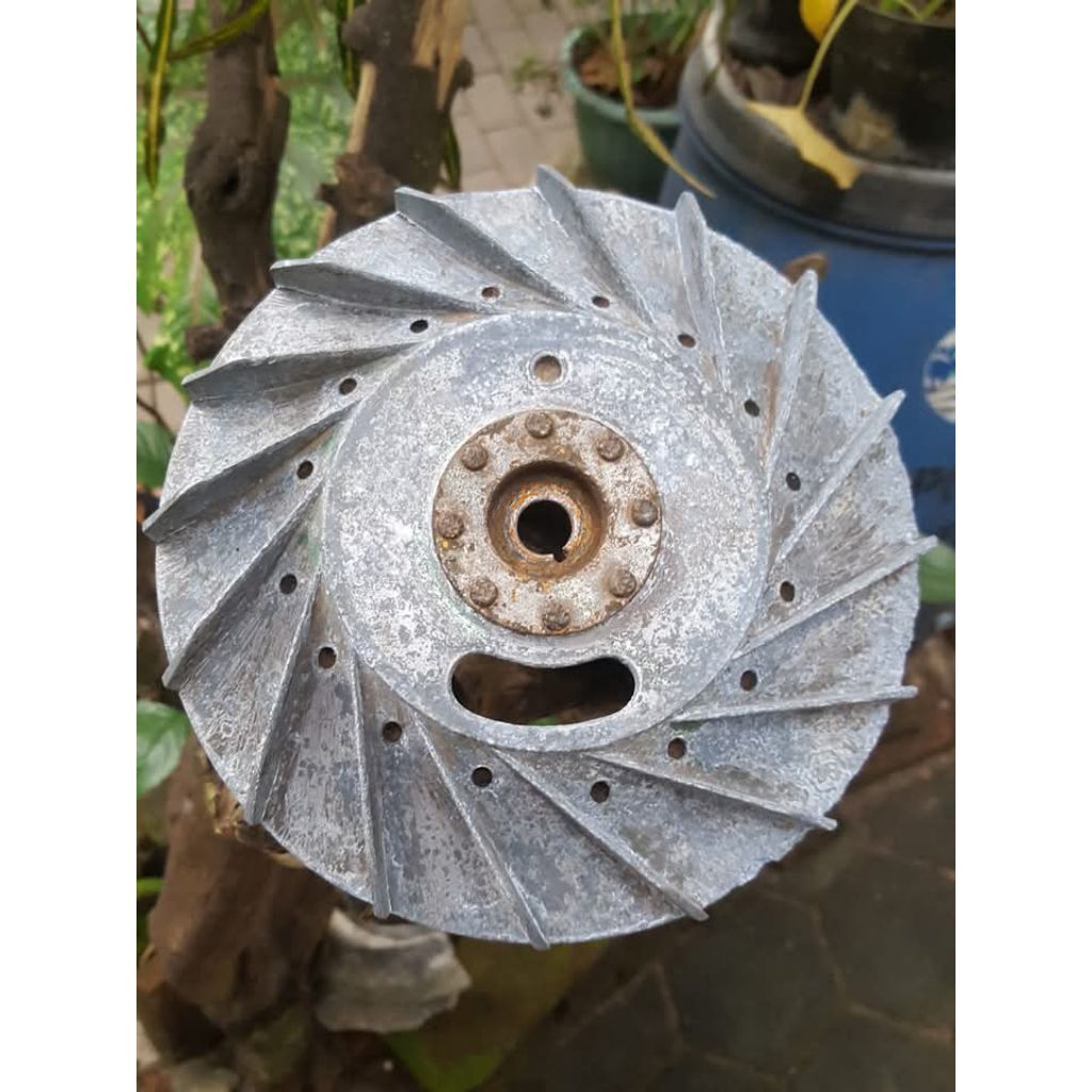 Magnet kipas mesin (As Besar) Vespa Super Sprint PS spul 3 copotan