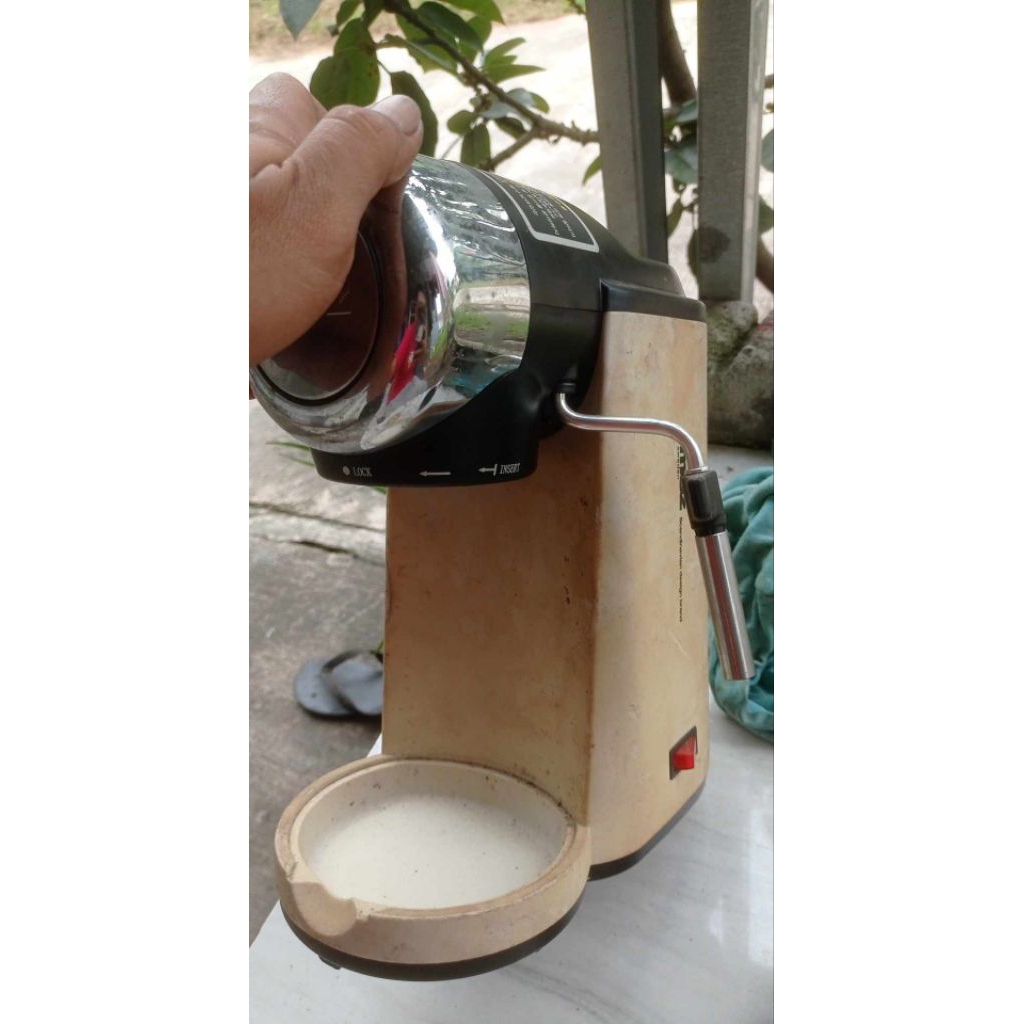 Mesin kopi MOZ bekas