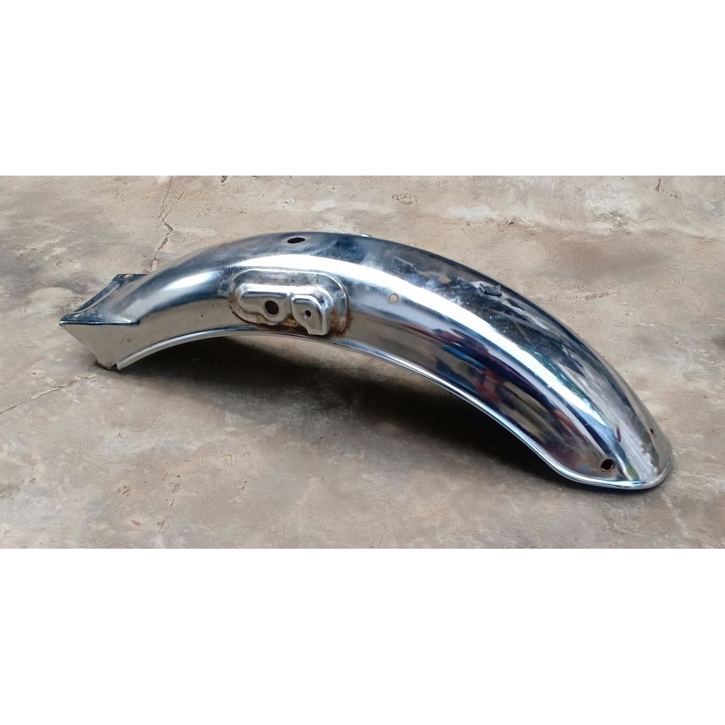 spakbor belakang GL100 original second