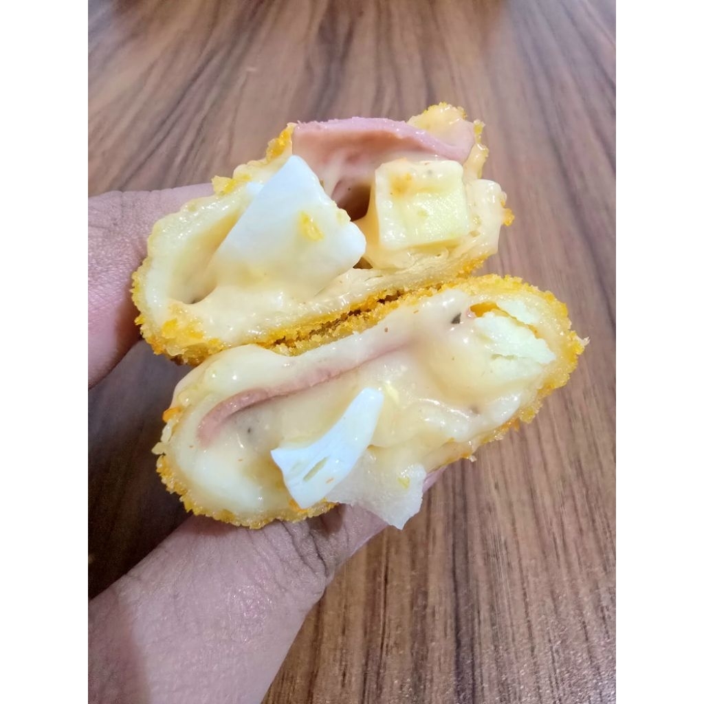 

Risol beef mayo / Risol frozen beef spesial mayo