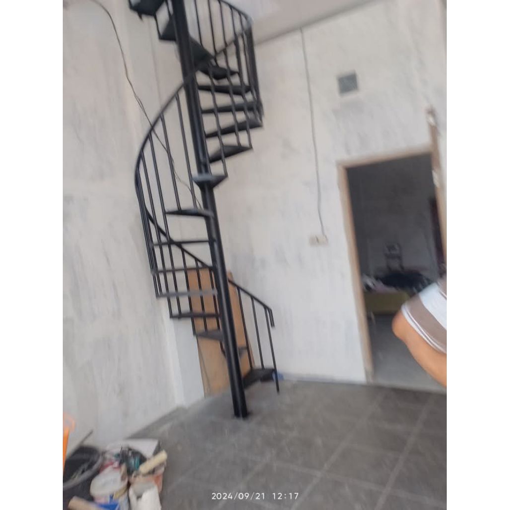 tangga putar tangga layang